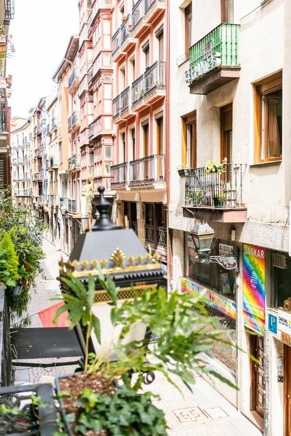 Siete Calles / Bilbao Art Luaran gambar